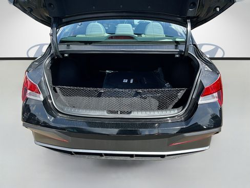 New 2026 Hyundai Elantra Sport FWD image 18