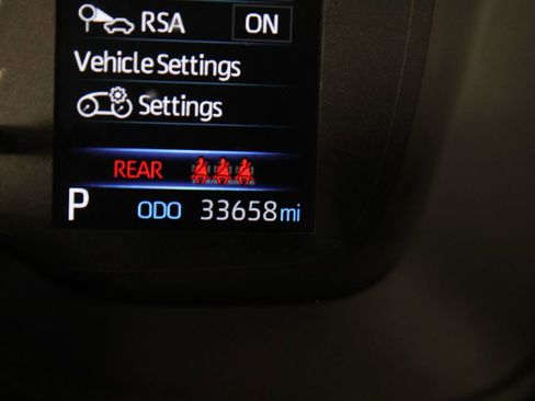 Used 2022 Toyota Corolla LE image 26