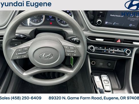 Used 2021 Hyundai Sonata SE FWD image 17
