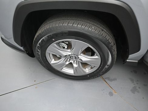 Used 2025 Toyota RAV4 XLE w/ Weather Package image 33