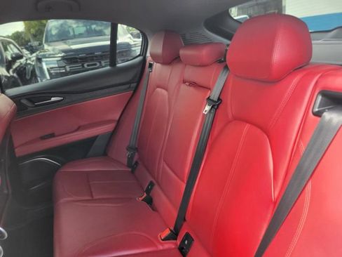 Used 2020 Alfa Romeo Stelvio Sport w/ Quick Order Package 22K Sport image 8