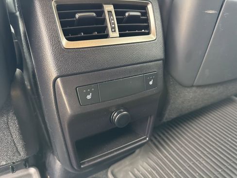 Used 2019 Lexus RX 350 FWD w/ Luxury Package image 14