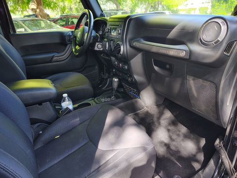 Used 2014 Jeep Wrangler Sport w/ Quick Order Package 24S image 19