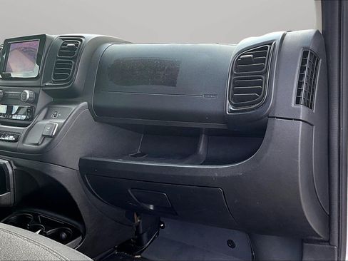 Used 2025 RAM ProMaster 2500 w/ U-Haul Equipment Group FWD image 15
