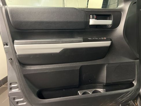 Used 2021 Toyota Tundra SR5 w/ SR5 Upgrade Package RWD image 27