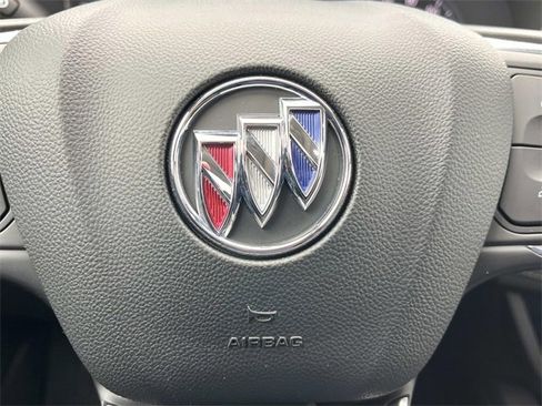 Used 2023 Buick Envision Avenir image 35