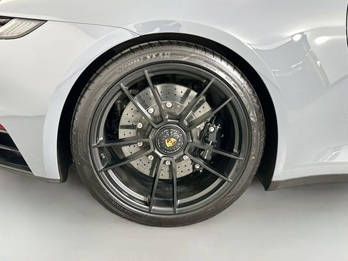Certified 2024 Porsche 911 Carrera GTS image 13