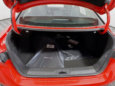 New 2026 Nissan Sentra SR image 25