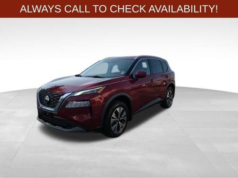 Used 2021 Nissan Rogue SV AWD/4WD image 3