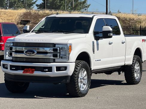 Used 2019 Ford F350 Limited AWD/4WD image 9