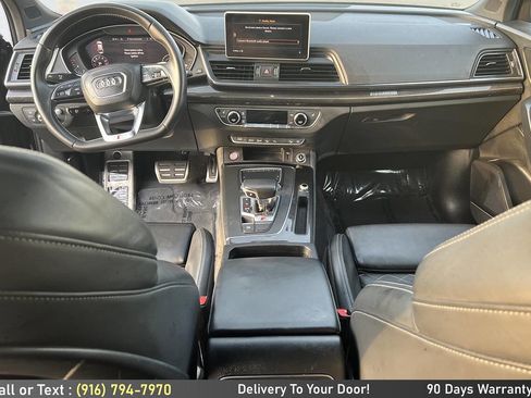 Used 2019 Audi SQ5 Prestige w/ Prestige Package image 15