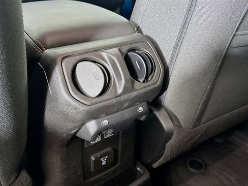 Used 2024 Jeep Wrangler Unlimited Sahara w/ Technology Group image 29