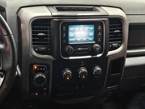 Used 2018 RAM 1500 Express w/ Express Value Package AWD/4WD image 6