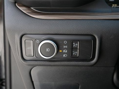 Certified 2023 Ford Explorer Limited w/ Limited Technology Package image 17