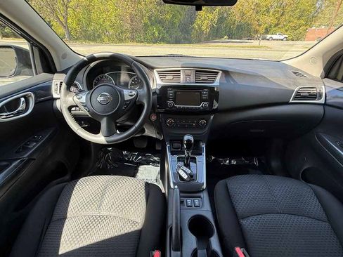 Used 2017 Nissan Sentra SR image 13