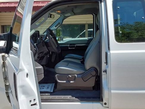 Used 2011 Ford F350 XL w/ PWR Equipment Group AWD/4WD image 10