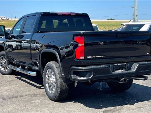 New 2026 Chevrolet Silverado 2500 LT w/ Z71 Chrome Sport Edition AWD/4WD image 3
