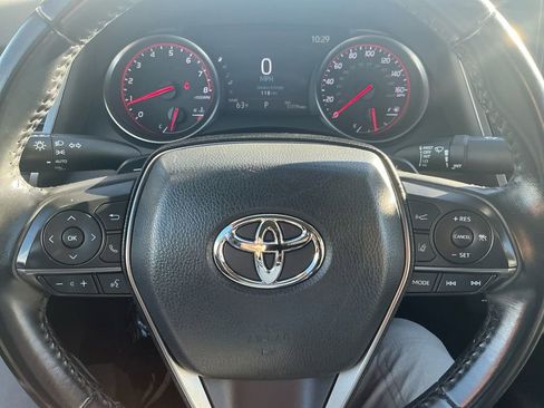 Used 2023 Toyota Camry XSE image 23