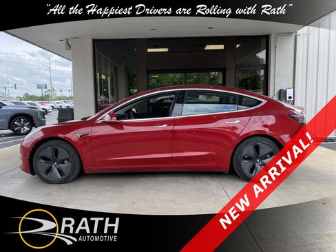 Used 2018 Tesla Model 3 Long Range AWD/4WD image 8