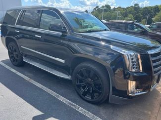 Used 2015 Cadillac Escalade Luxury AWD/4WD video 2
