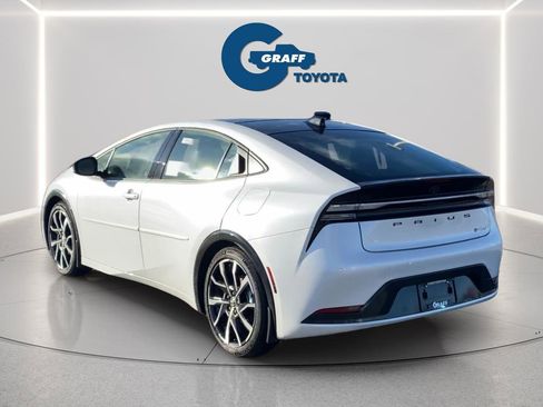 New 2026 Toyota Prius Plug-In Hybrid image 3
