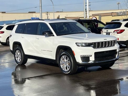 Used 2022 Jeep Grand Cherokee L Limited image 7