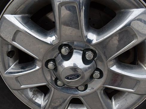 Used 2014 Ford F150 XLT w/ XLT Chrome Package image 11