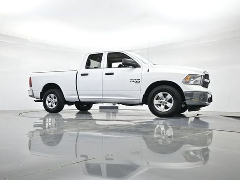 Used 2024 RAM 1500 Classic SLT RWD image 31