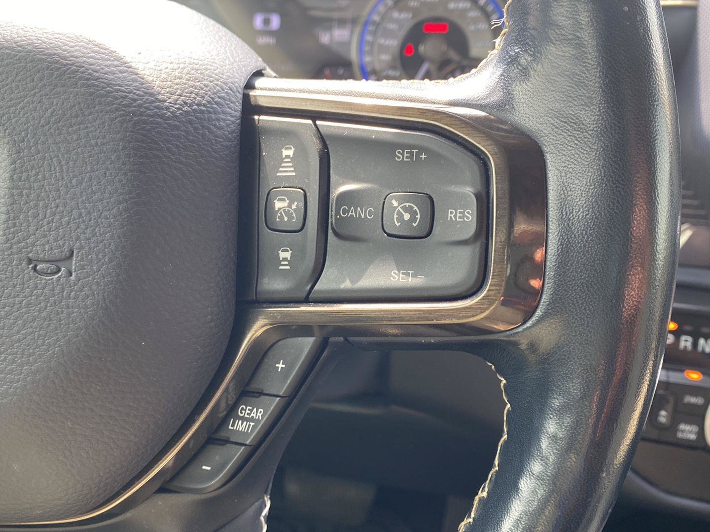 Used 2020 RAM 1500 Limited AWD/4WD image 19