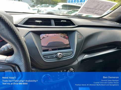 Used 2023 Chevrolet TrailBlazer RS AWD/4WD image 19