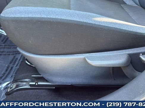 Used 2024 Nissan Versa SV FWD image 15