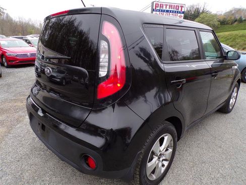 Used 2017 Kia Soul image 8