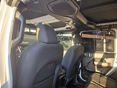 Used 2020 Jeep Wrangler Unlimited Sport image 7