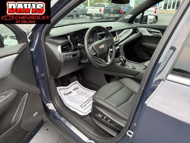 Used 2024 Cadillac XT6 Premium Luxury w/ LPO, Floor Liner Package AWD/4WD image 13