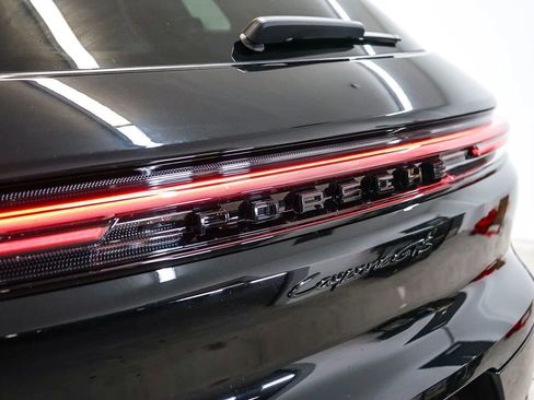 New 2026 Porsche Cayenne GTS AWD/4WD image 12