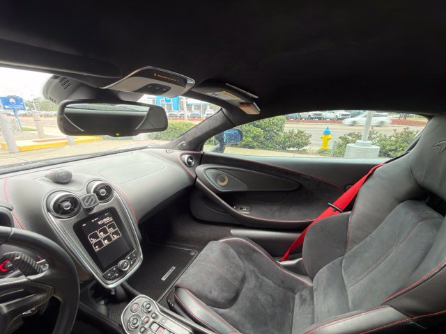 Used 2017 McLaren 570S Coupe RWD image 14