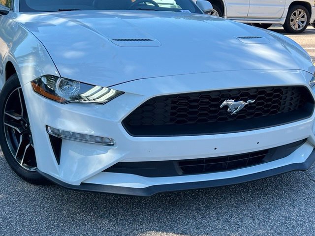 Used 2022 Ford Mustang Premium RWD image 39