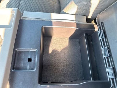 Used 2015 Ford F150 XLT w/ Equipment Group 302A Luxury image 24