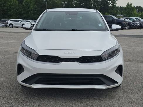 Used 2023 Kia Forte LXS w/ LXS Technology Package FWD image 9