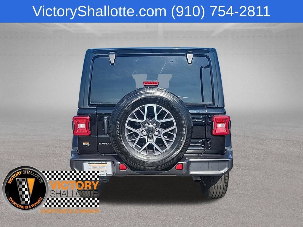 Certified 2025 Jeep Wrangler Unlimited Sahara AWD/4WD image 27