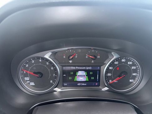 Used 2024 GMC Terrain SLT image 35