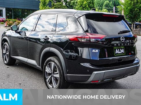 Used 2026 Nissan Rogue SL FWD image 5