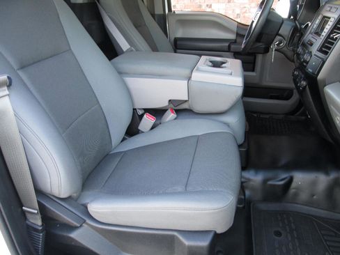 Used 2016 Ford F150 XL w/ XL Power Equipment Group RWD image 4