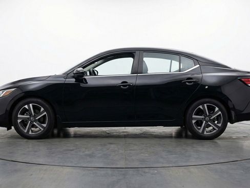 Used 2025 Nissan Sentra SV FWD image 4