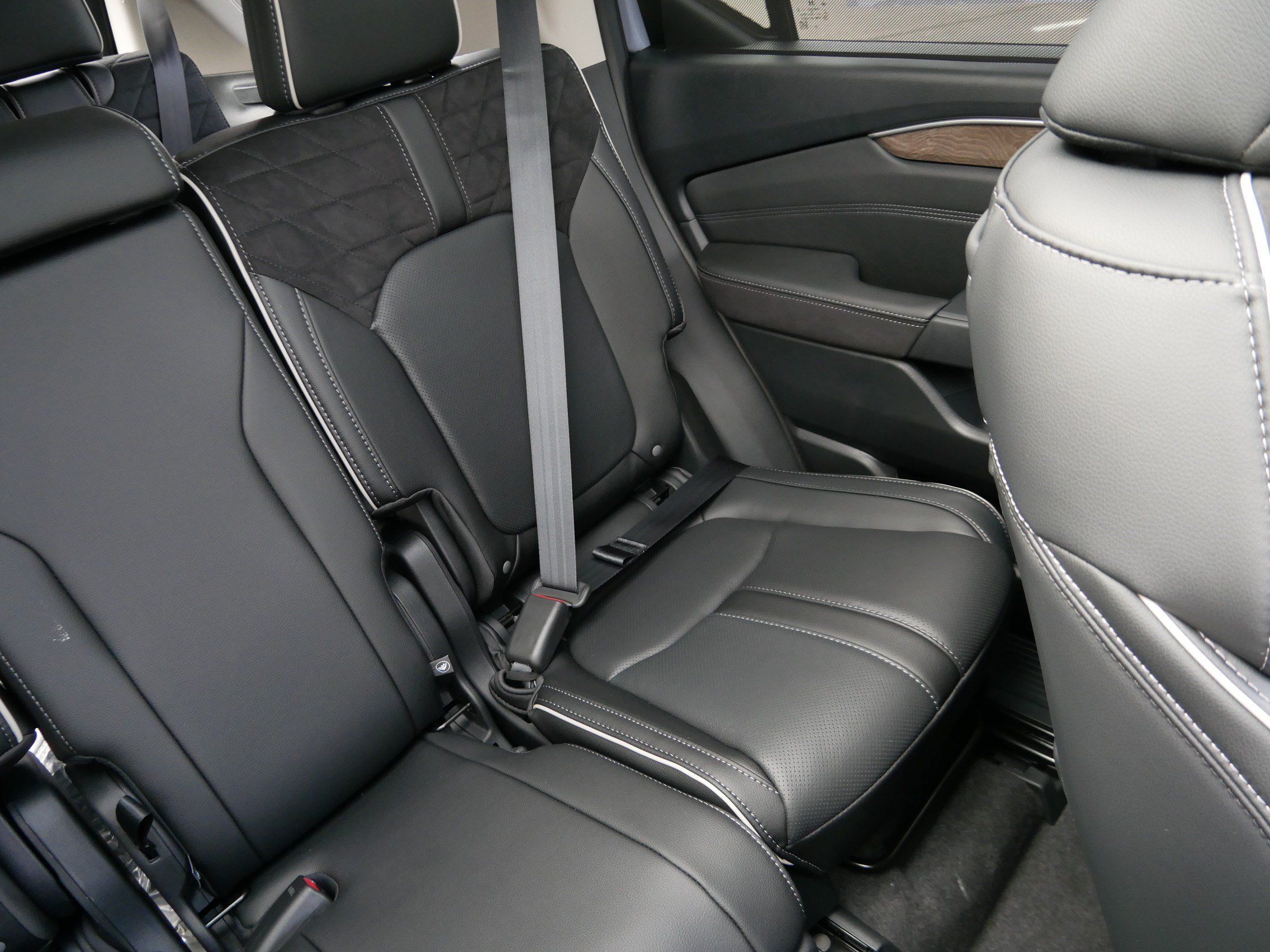 New 2026 Honda Pilot Elite image 14