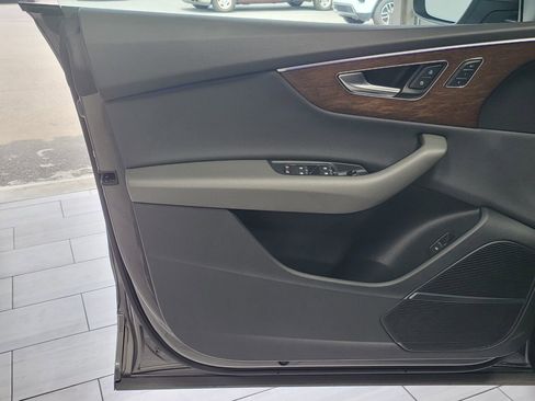 Used 2019 Audi Q8 Premium Plus image 9