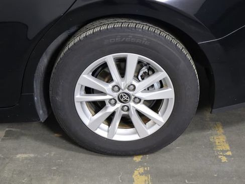 Used 2025 Toyota Camry LE FWD image 37