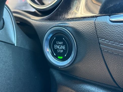 Used 2023 Buick Encore GX Preferred w/ Cold Weather Comfort Package image 27