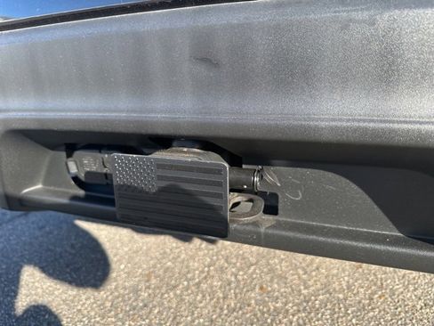 Used 2022 Ford Explorer ST w/ ST Street Pack image 21