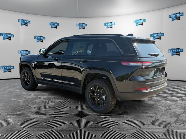 New 2026 Jeep Grand Cherokee Altitude AWD/4WD image 3